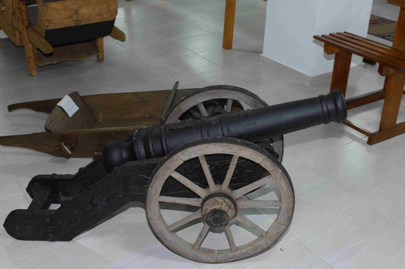 Αρχείο:M140.jpeg